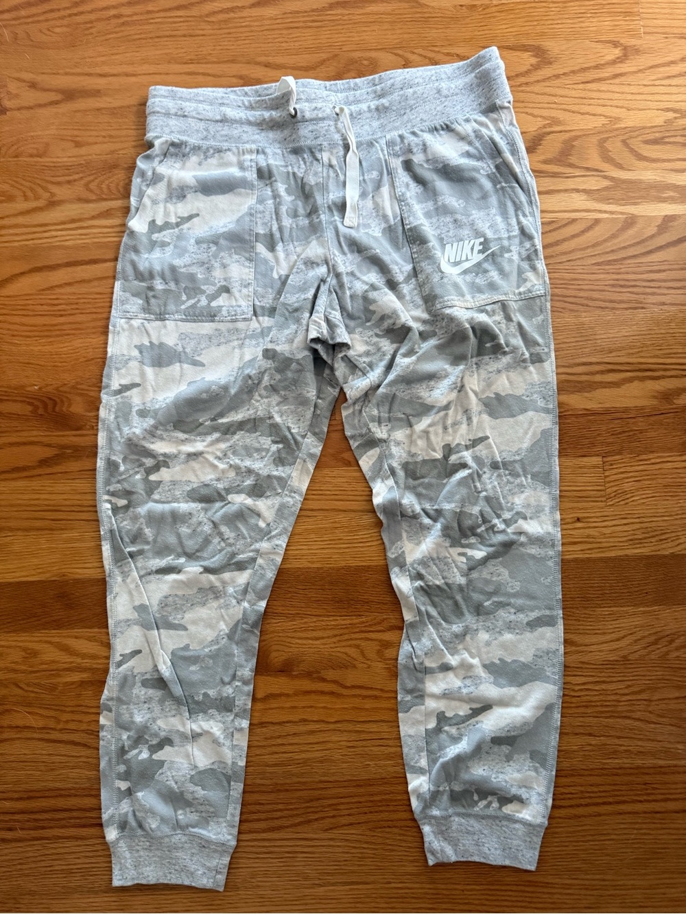 Nike Gray & White Camo Sweatpants Joggers